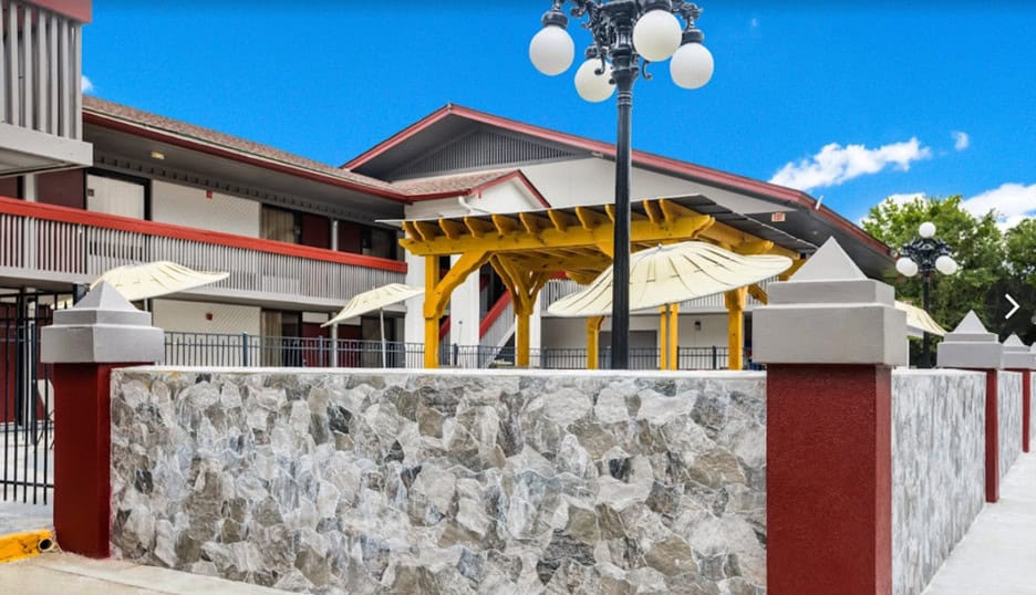 welding accident burns down inn